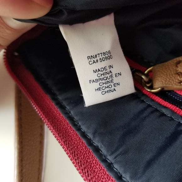 🚫SOLD🚫TommyHilfiger▪︎Crossbody Purse - Picture 13 of 13